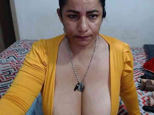 diana_coffee webcam