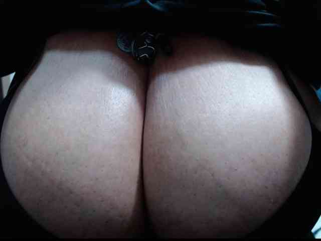 diana_coffee webcam