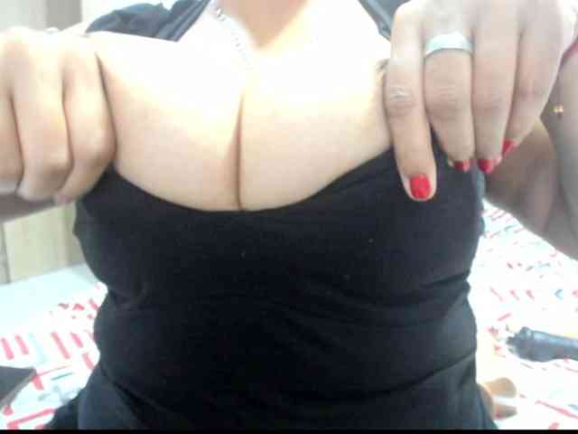 diana_coffee webcam