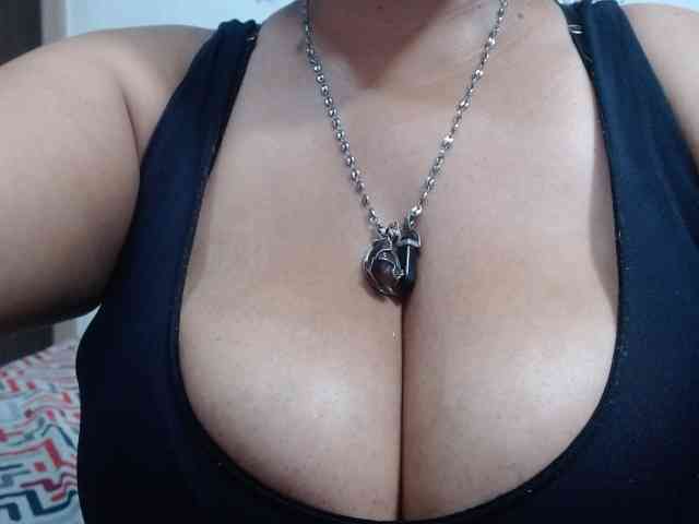 diana_coffee webcam
