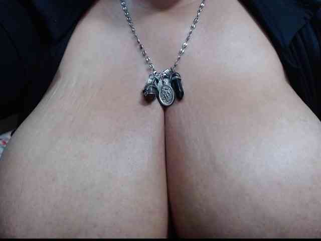 diana_coffee webcam