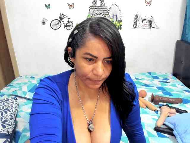 diana_coffee webcam