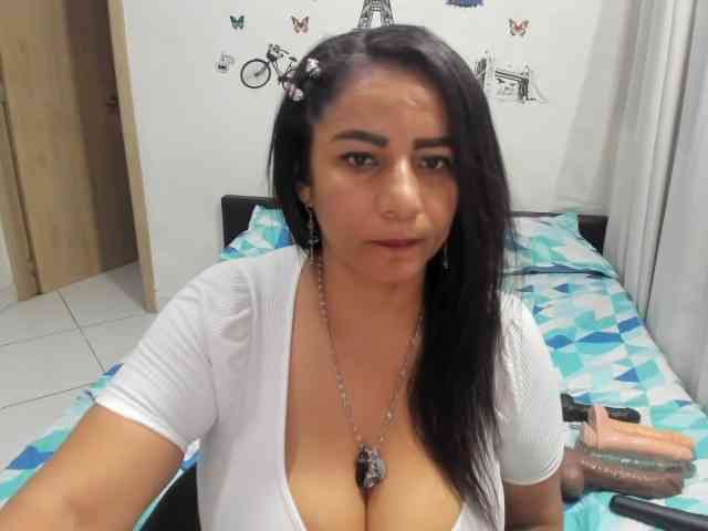 diana_coffee webcam