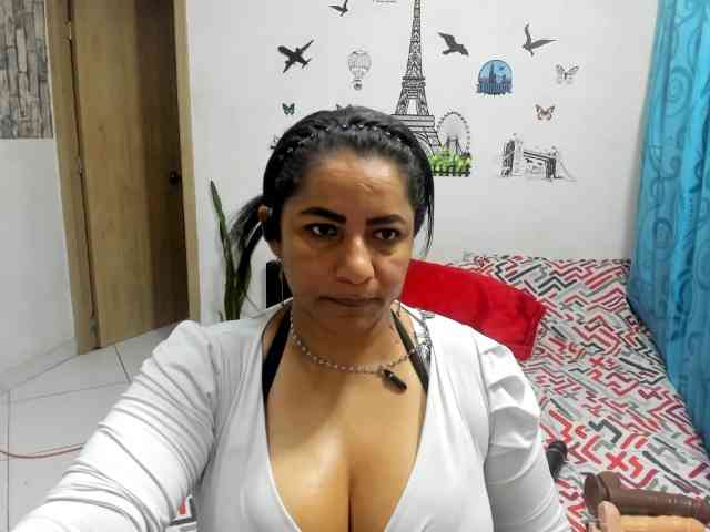 diana_coffee webcam