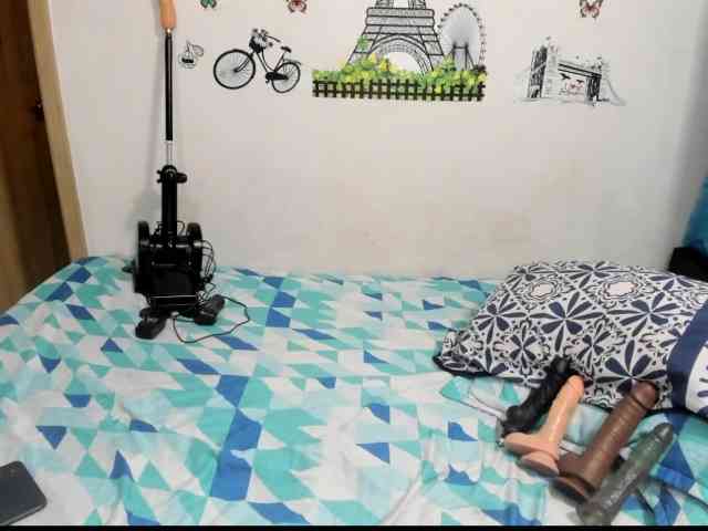 diana_coffee webcam
