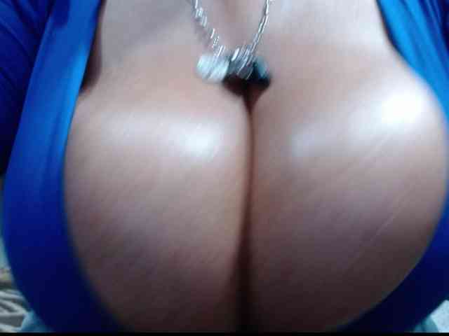 diana_coffee webcam