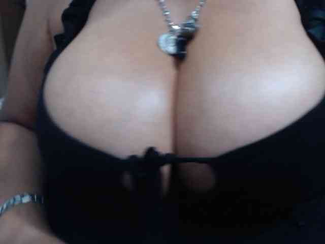 diana_coffee webcam