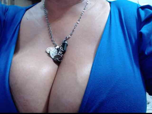 diana_coffee webcam