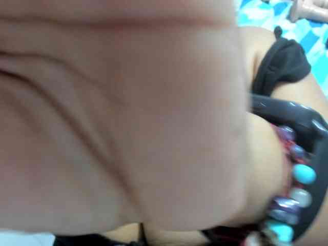 diana_coffee webcam