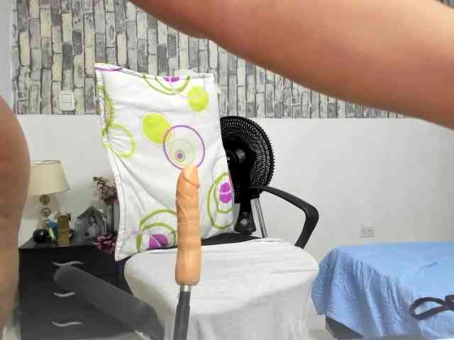 diana_coffee webcam
