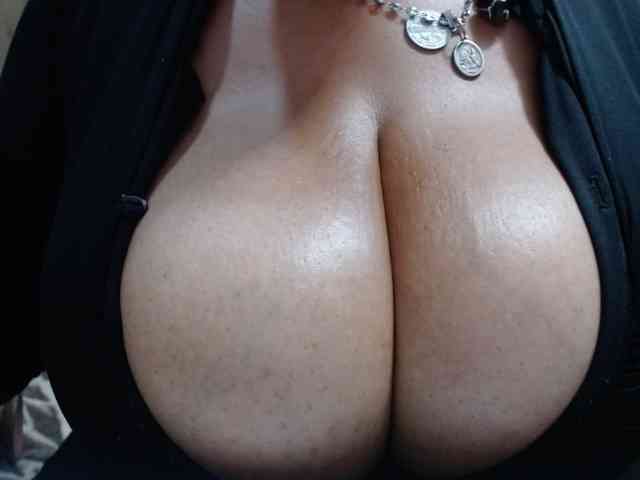 diana_coffee webcam