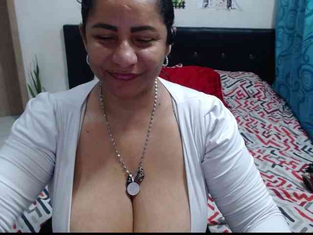 diana_coffee webcam