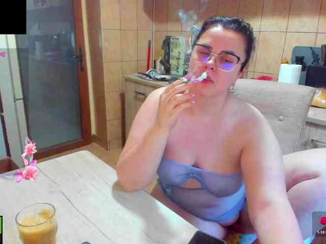 AnabelleDoll webcam