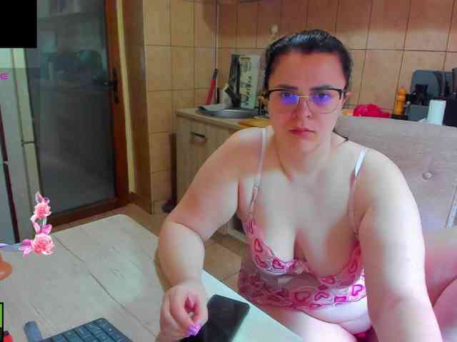 AnabelleDoll webcam