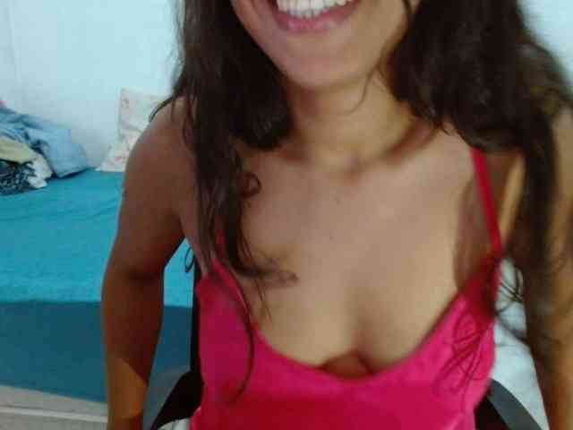 Modelo: witchhot