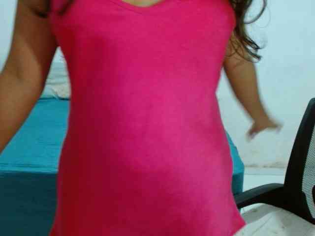 Modelo: witchhot