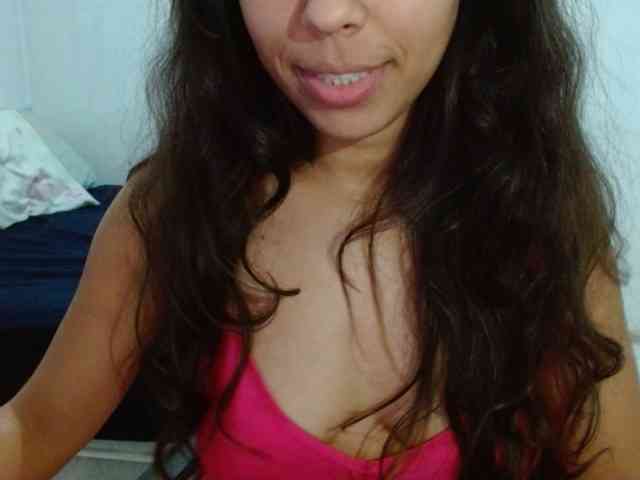 Modelo: witchhot