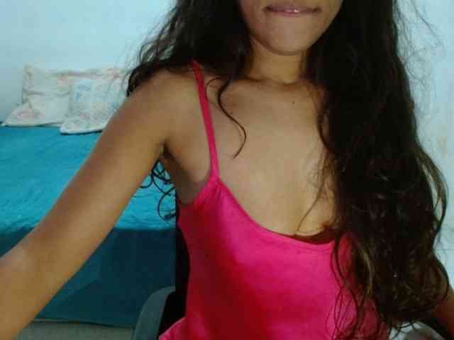 Modelo: witchhot