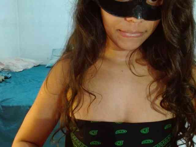Modelo: witchhot