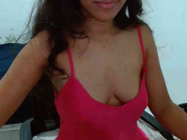 Modelo: witchhot