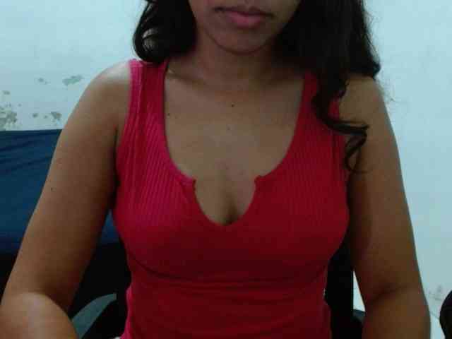 Modelo: witchhot