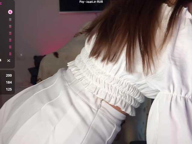 imEmiliya live cam on BongaCams