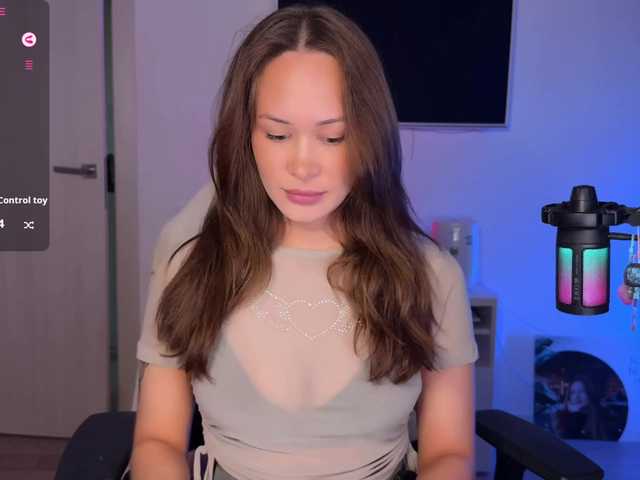 imEmiliya live cam on BongaCams