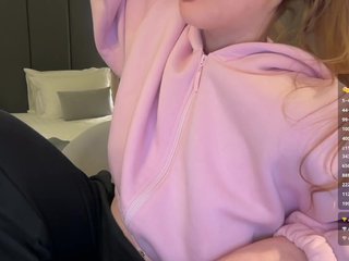 VikkiExtraCheese Porn Show