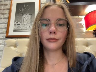 VikkiExtraCheese Porn Show