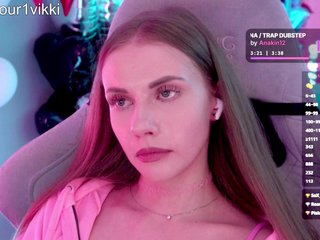 VikkiExtraCheese