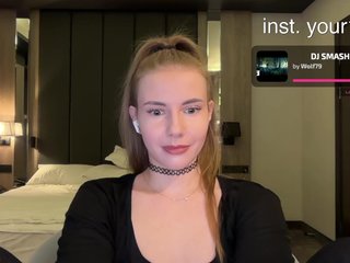 VikkiExtraCheese