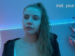 VikkiExtraCheese