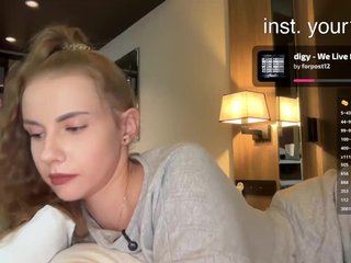 VikkiExtraCheese Porn Show