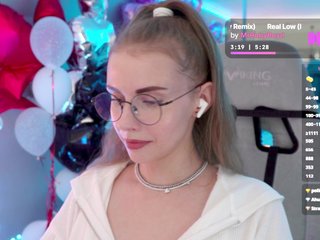 VikkiExtraCheese Porn Show