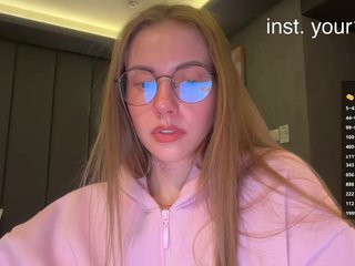 VikkiExtraCheese Porn Show