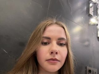 VikkiExtraCheese