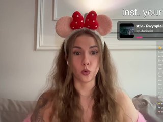 VikkiExtraCheese