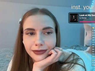 VikkiExtraCheese