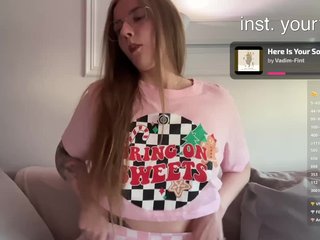 VikkiExtraCheese