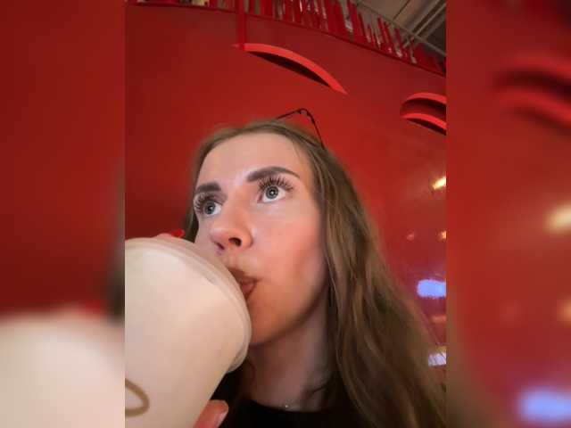 -VikkiL0vesCheese-