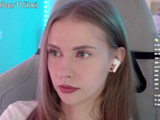 -VikkiL0vesCheese- live webcam show