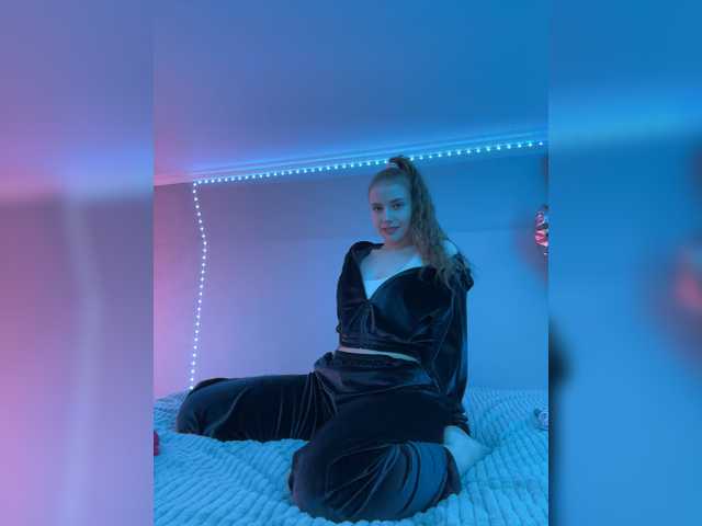 VikkiExtraCheese