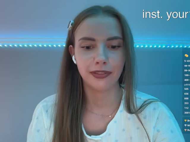 VikkiExtraCheese
