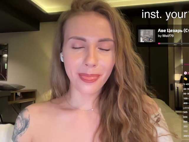 VikkiExtraCheese