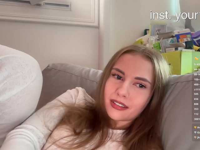 -VikkiL0vesCheese-