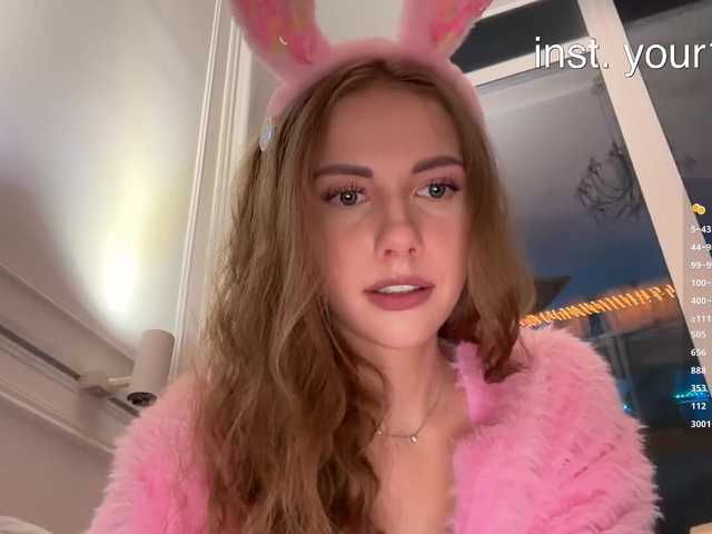 VikkiExtraCheese