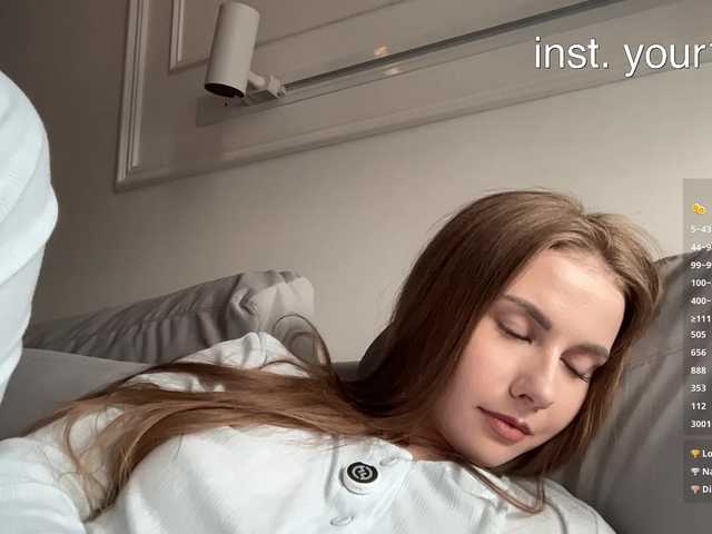 VikkiExtraCheese