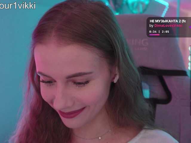 -VikkiL0vesCheese-
