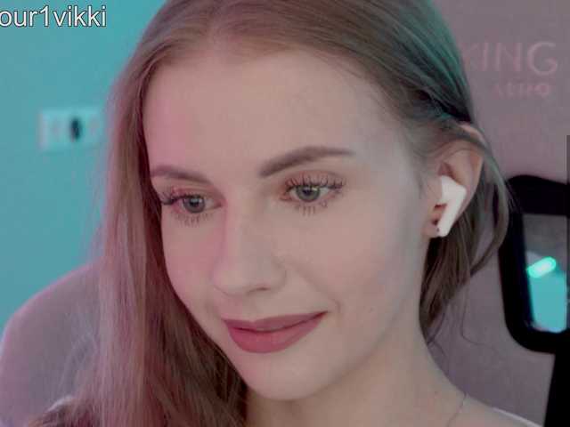 -VikkiL0vesCheese-