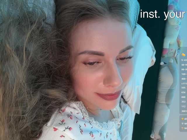 VikkiExtraCheese